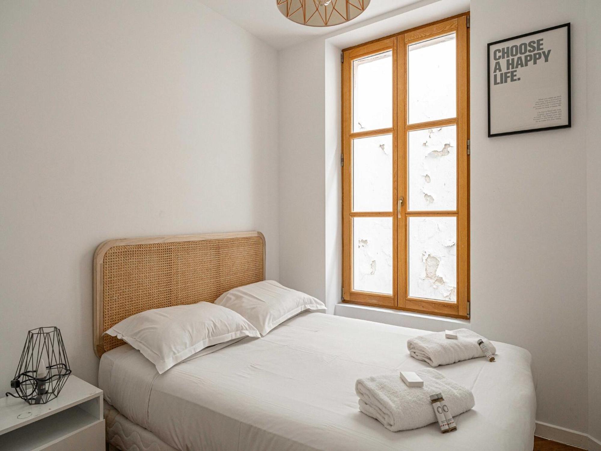 Renovated - Rue Meynadier Center - 1br 4p * Cannes